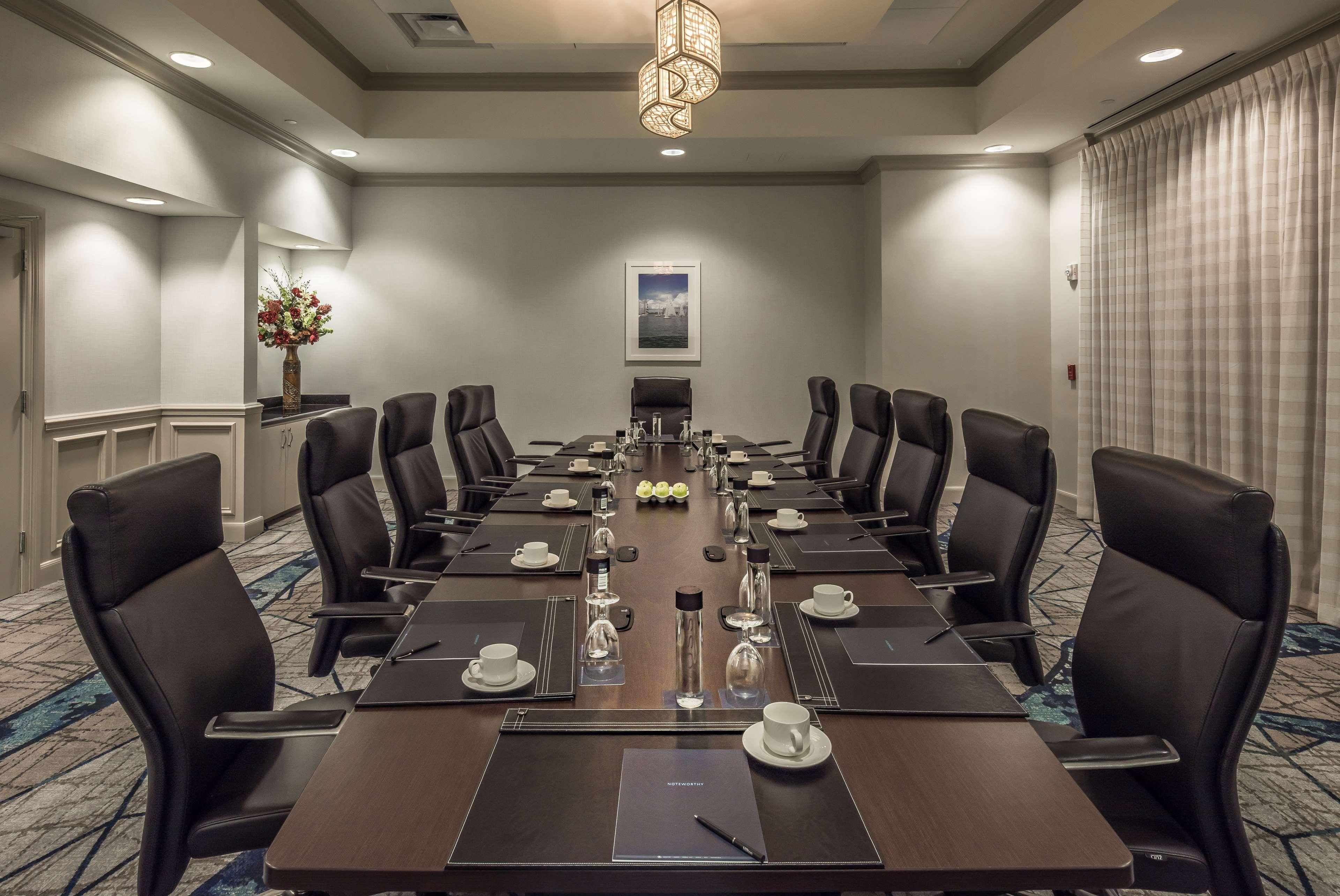 Hilton Dallas/Rockwall Lakefront Hotel Bagian luar foto