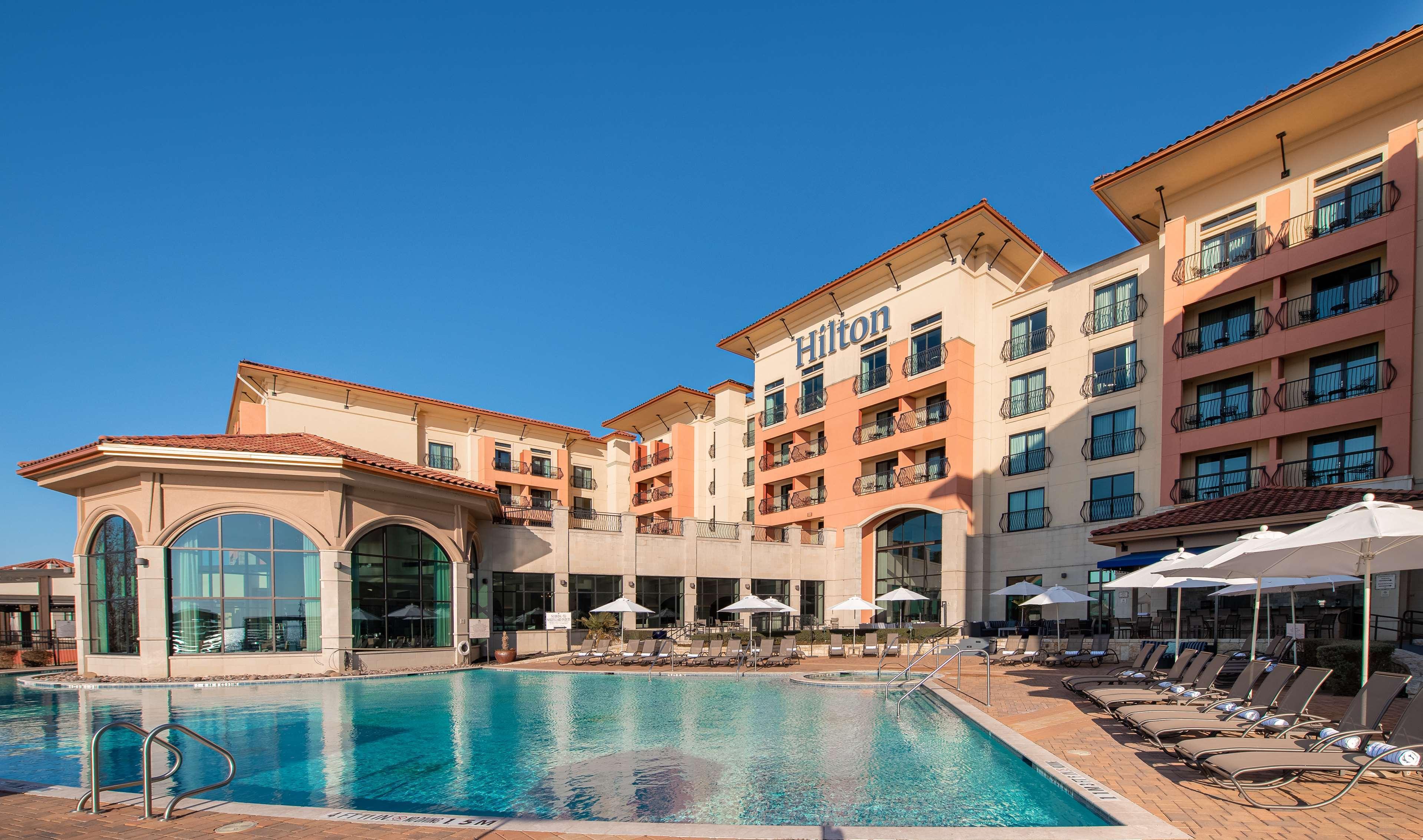 Hilton Dallas/Rockwall Lakefront Hotel Bagian luar foto