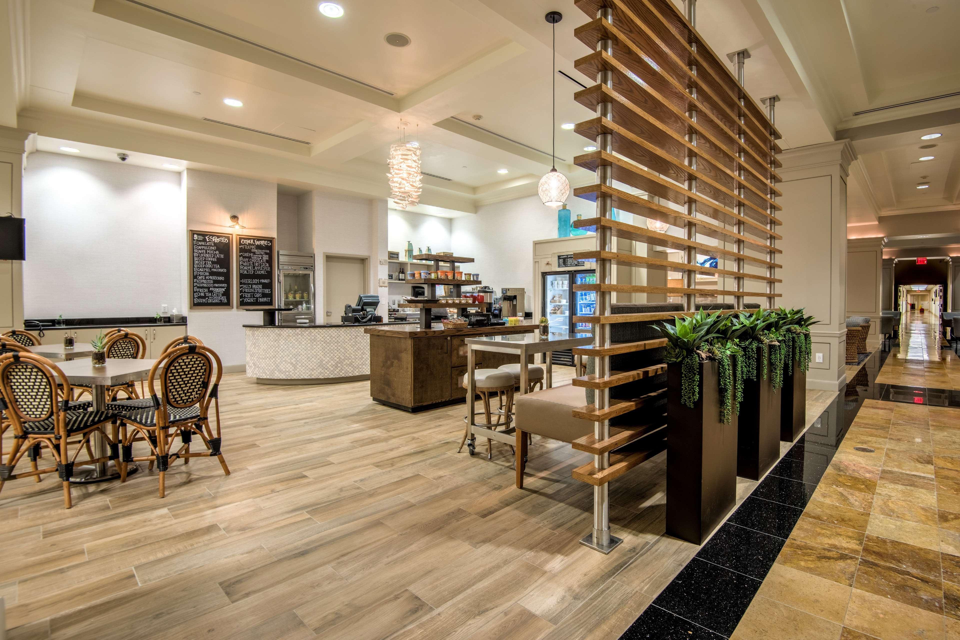 Hilton Dallas/Rockwall Lakefront Hotel Bagian luar foto