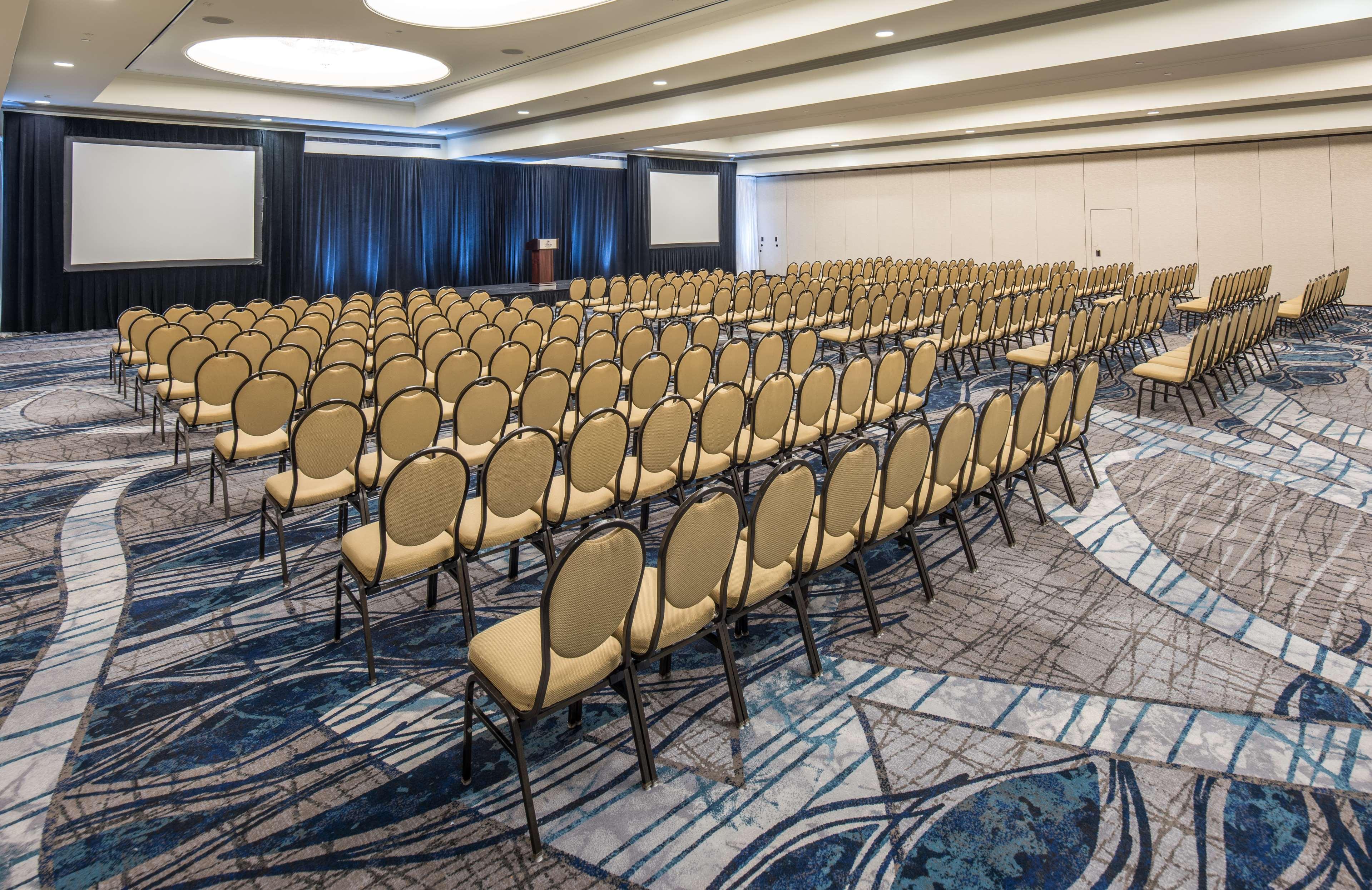 Hilton Dallas/Rockwall Lakefront Hotel Bagian luar foto
