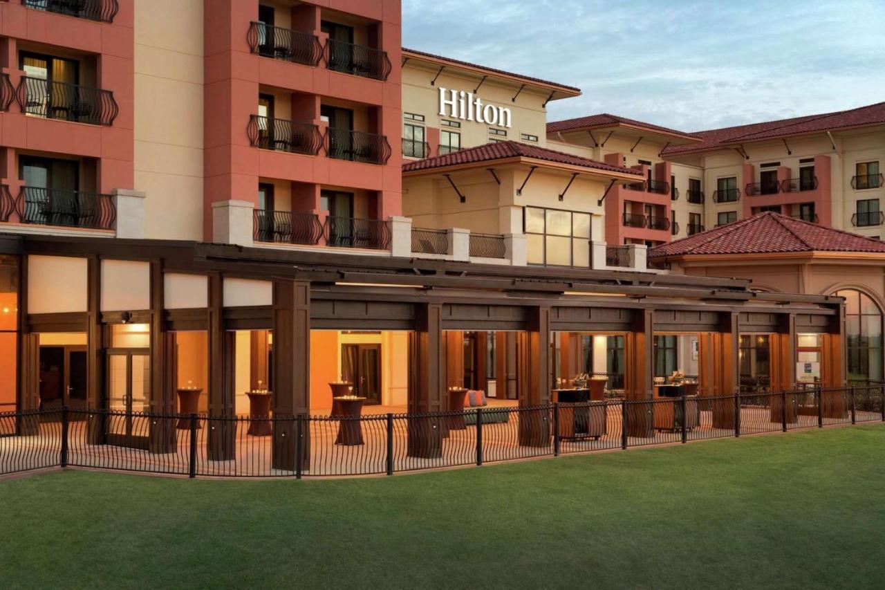 Hilton Dallas/Rockwall Lakefront Hotel Bagian luar foto
