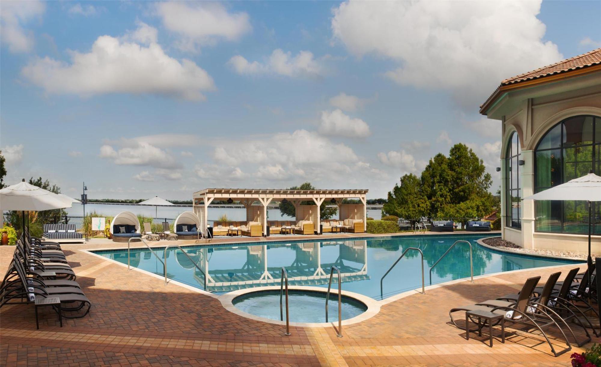 Hilton Dallas/Rockwall Lakefront Hotel Bagian luar foto